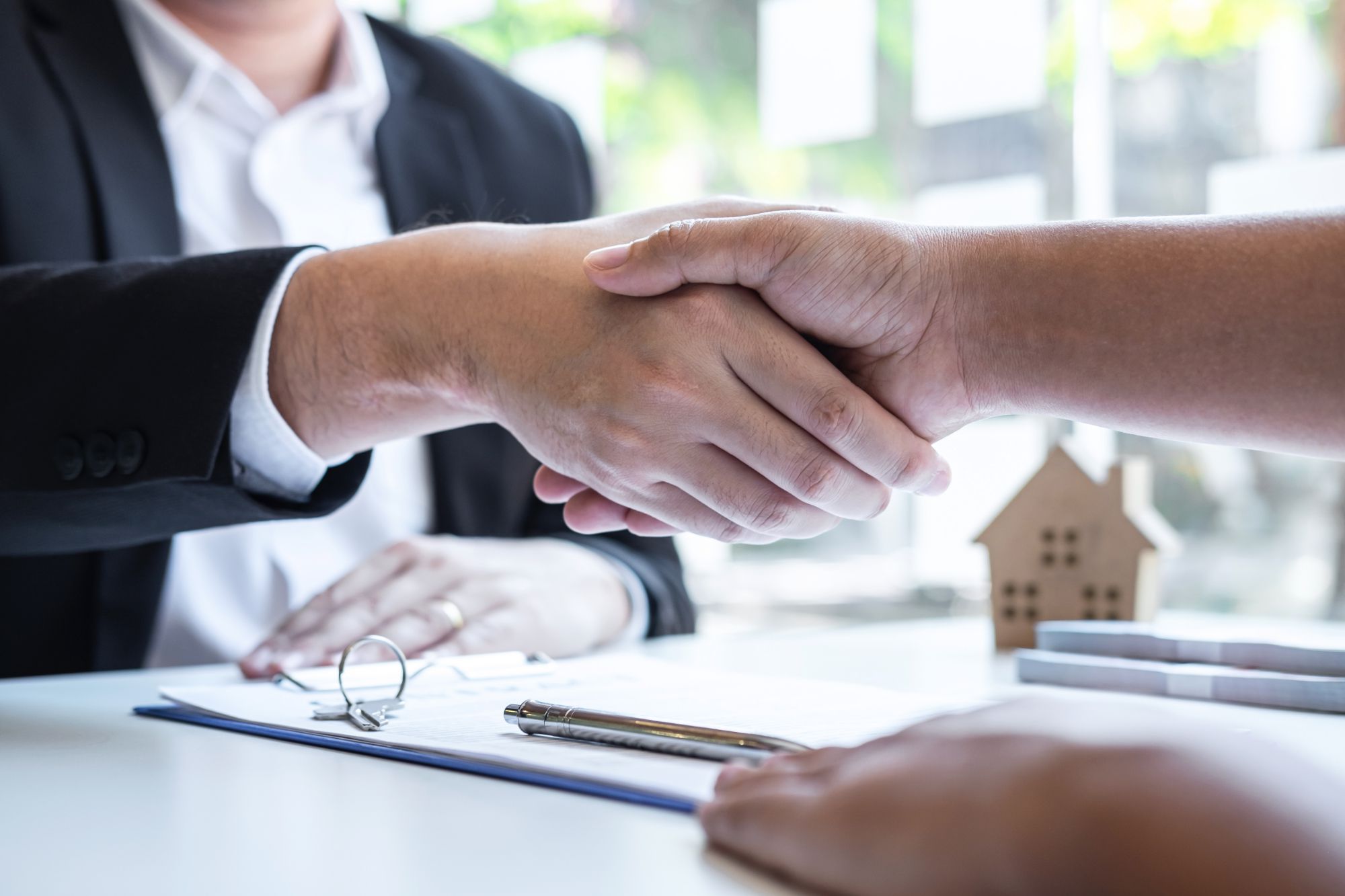 Servicios de Gestión. TAURUS GESTION DE INVERSIONES SL en Dos Hermanas