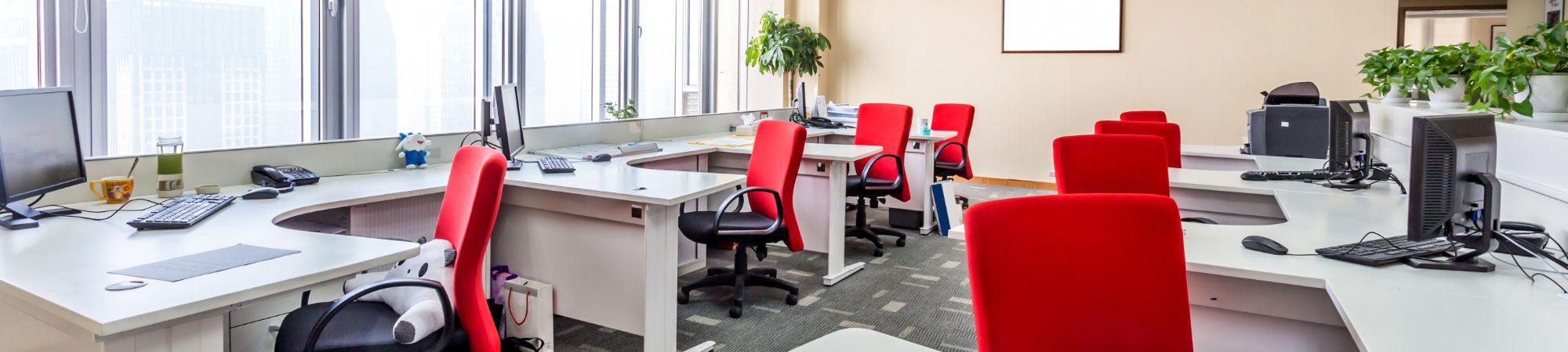 Amplia oferta de locales y oficinas en Dos Hermanas. TAURUS GESTION DE INVERSIONES SL en Dos Hermanas